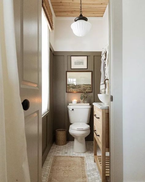 15 Best Mushroom Paint Colors for the Perfect Space Best Mushroom Paint Colors, Soaking Tub Shower Combo, Tan Bathroom, Unusual Bathrooms, Small Farmhouse Bathroom, Small Bathroom Paint, Brown Bathroom Ideas, Small Bathroom Diy, Mushroom Paint