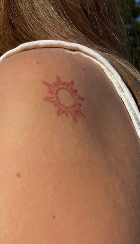 Small Red Sun Tattoo, Aftersun Tattoo, Red Ink Sun Tattoo, Hand Tat Ideas, Red Sun Tattoo, Simple Sun Tattoo, 2 Piercings, Tattoo Spots, Small Tats