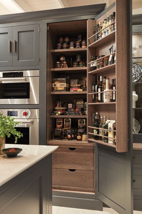 Concealed Pantry, Desain Pantry Dapur, Exposed Brick Kitchen, Dapur Rustic, Model Dapur, Desain Pantry, Kabinet Dapur, Brick Kitchen, Kitchen Pantry Design