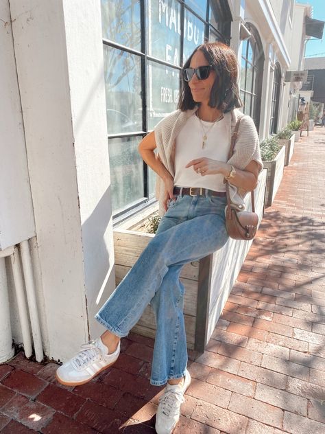 35+ Ways I've Worn My Adidas Samba Sneakers - Itsy Bitsy Indulgences Celine Cat Eye Sunglasses, Samba Sneakers, Saturday Outfit, Adidas Samba Outfit, Styled Outfits, Fall Wardrobe Staples, Wide Legged Jeans, Samba Outfit, Look Adidas