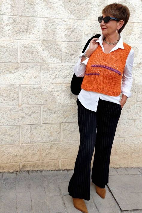 Womens sweater vest outfit