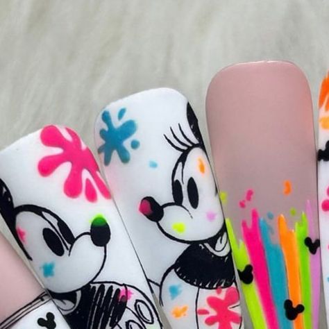 Michelle Lee on Instagram: "Neon Mickey Mouse! Nail art by @gelled_pretty 💖 #nailart #naildesign #nailtrend #viralnailtrend #trendingnailart #nailsofinstagram #nailenhancements #nails #acrylicnails #gelnails #nailstoinspire #nailartclub #nailjunkie #nailtrend #nailporn #cutenails #glitternails #nailgoals #nailed #nailswag #clawaddict #nailinspo #nailinspiration #christmasnails #getnailed #stilettonails #almondnails #coffinnails 👉🏻 For more nail art inspiration, see Pinterest link in bio 💅🏼" Neon Disney Nails, Disney Nail Decals, Mouse Nail Art, Mickey Mouse Nail Art, Disneyland Nails, Mickey Mouse Nails, Character Nails, Disney Inspired Nails, Michelle Lee