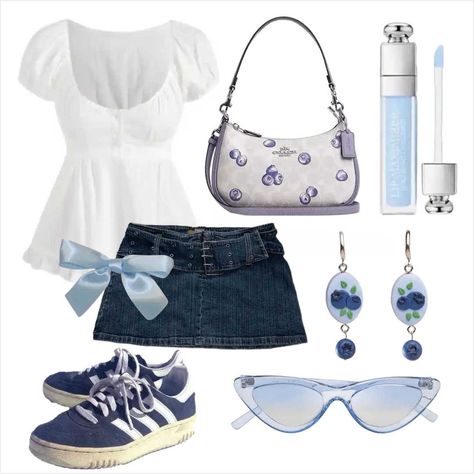 blueberry summer outfit 🫐 Blueberry Fashion, Blueberry Outfit, Blue Summer Outfits, Beachy Outfit, Faye Webster, Sabrina Carpenter Outfits, Blueberry Topping, 2000s Outfit, Miniskirt Outfits