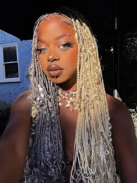 Silver Braids For Black Women, Silver Braids, Future Hairstyles, Girl Goals, Hairstyle Tips, Cute Box Braids, Goth Hair, Black Fairy, Blonde Braids