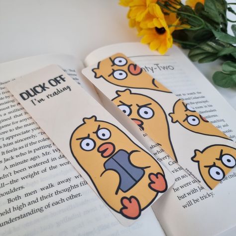 Book Markers Ideas Diy, Duck Bookmark, Bookmarks Kids Craft, Human Puppet, Handmade Bookmarks Diy, Cute Text Quotes, Oneplus Wallpapers, Creative Bookmarks, Bookmark Craft