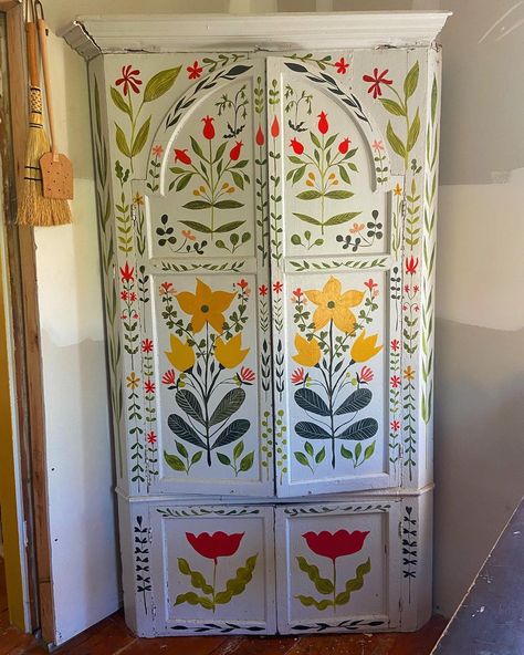 Things Take Time, Good Things Take Time, Old Farmhouse, Hand Painted Furniture, Folk Art Painting, Dream House Decor, Art Furniture, Take Time, The Doors