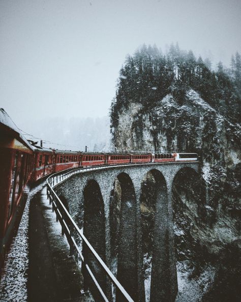 수채화 그림, Winter Wonder, A Bridge, Winter Aesthetic, Winter Photography, Pretty Places, Narnia, A Train, The Snow