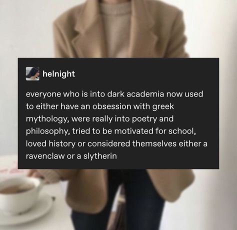 Academic Aesthetic, Dark Acadamia, Ravenclaw Aesthetic, Dark Academy, Chaotic Academia, Slytherin Aesthetic, Aesthetic Tumblr, Dark Academia Aesthetic, The Secret History