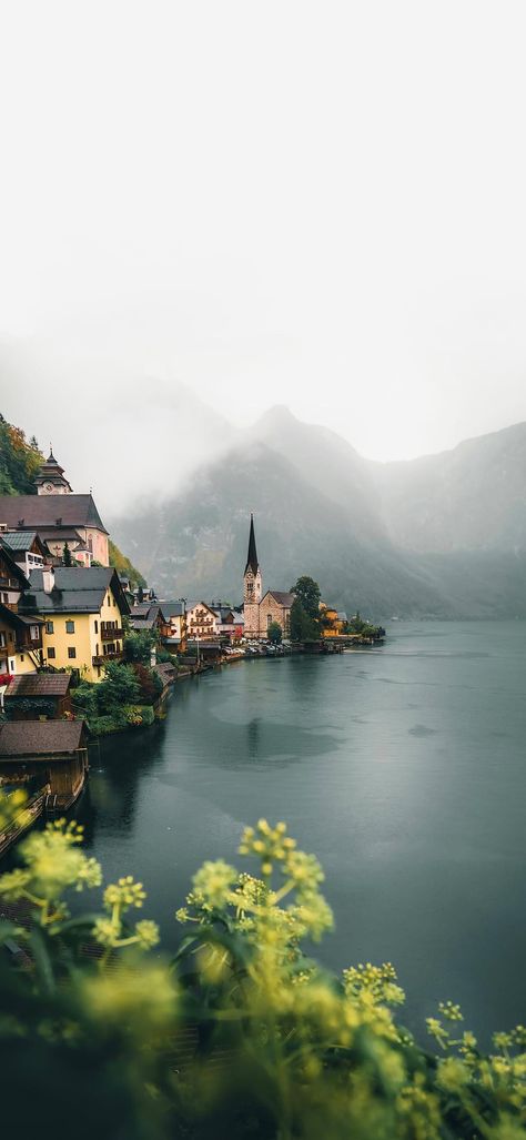 iPhone Wallpapers Hallstatt Austria, Nature Iphone Wallpaper, Beautiful Places Nature, Landscape Pictures, Simple Wallpapers, Homescreen Wallpaper, Beautiful Scenery Nature, Alam Yang Indah, Nature Aesthetic