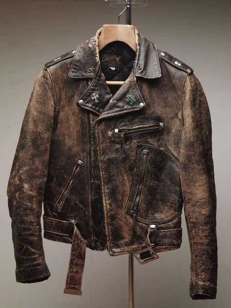 Old Leather Jacket, Wardrobe Men, Wardrobe Clothing, Revival Clothing, Cool Clothing, Leather Jacket Men Style, Outdoor Jackets, Men Jackets, Clothes Men