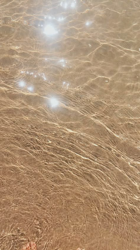 Glittering sea water wallpaper iPhone Sea Water Wallpaper, Water Wallpaper Iphone, Water Wallpaper, Water Aesthetic, Sand Textures, Cream Aesthetic, Beige Wallpaper, Gold Aesthetic, Mood Instagram