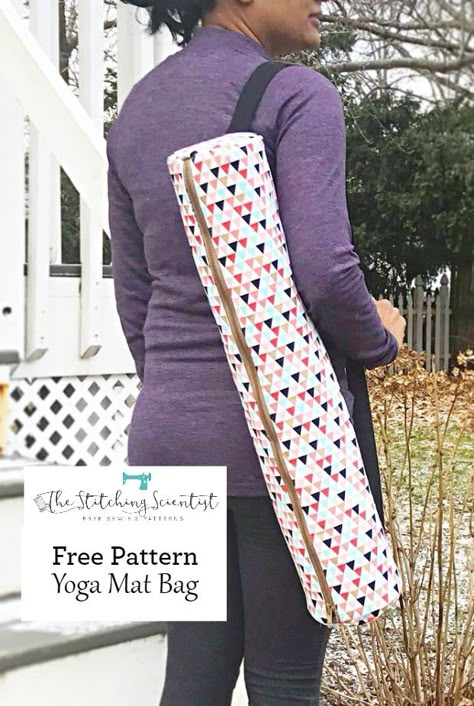 Free Yoga Mat Bag Sewing Pattern Yoga Mat Bag Diy, Yoga Bag Pattern, Yoga Mat Bag Pattern, Yoga Mat Pattern, Diy Yoga, Yoga Tote, Bag Sewing Pattern, Yoga Props, Bag Pattern Free