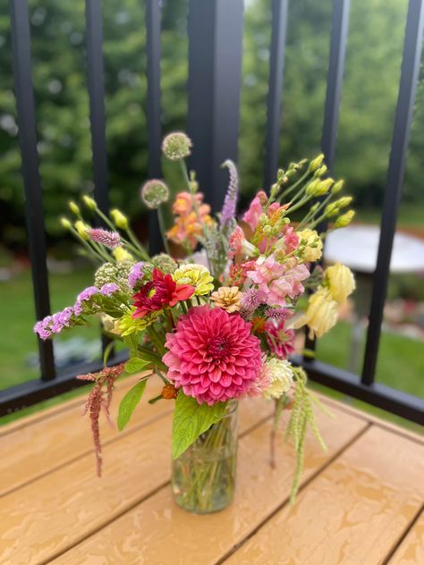 Here are some of the beautiful bouquets that Jack and I have delivered this week! Each arrangement has its own unique charm, and it’s been such a joy to share them with our clients. What do you think of them? Jar Arrangements, Jar Bouquet, Mason Jar Arrangements, Arrange Flowers, Mason Jar Flowers, Beautiful Bouquets, Flower Ideas, Beautiful Bouquet, Unique Charms