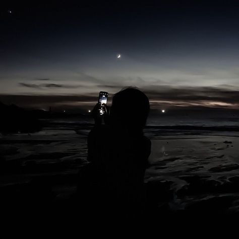 Beach At Night, Discord Server, At Night, A Photo, The Beach, Jade