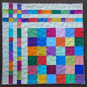 Hills Creek Quilter: Baby Quilt Finished Quilt Borders Ideas, Light Yellow Background, Owl Quilts, Quilt Borders, Postage Stamp Quilt, Bonnie Hunter, Baby Quilt Patterns, Quilt Care, Scrap Quilt Patterns