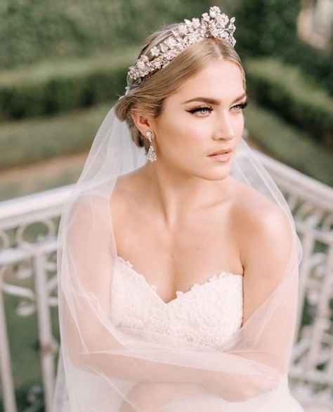 *Style 9703, starting at $907.50, [Maria Elena Headpieces](https://mariaelenaheadpieces.com.au/shop/product/maria-elena-headpieces-crown-mt-9703-copy/)* Bride Hairstyles With Veil, Hairstyles With Veil, Bridal Veils And Headpieces, Floral Tiara, Bridal Braids, Bridal Tiaras, Bride Crown, Wedding Gown Styles, Maria Elena