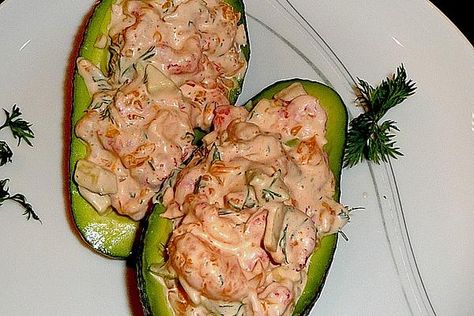 Avocado with Crayfish Tails Ox Tail Soup Recipe, Avocado Carpaccio, Fresh Mushrooms Recipes, Crayfish Salad, Crayfish Tails, Eggplant Appetizer, Carpaccio Recipe, Lettuce Recipes, Greek Appetizers