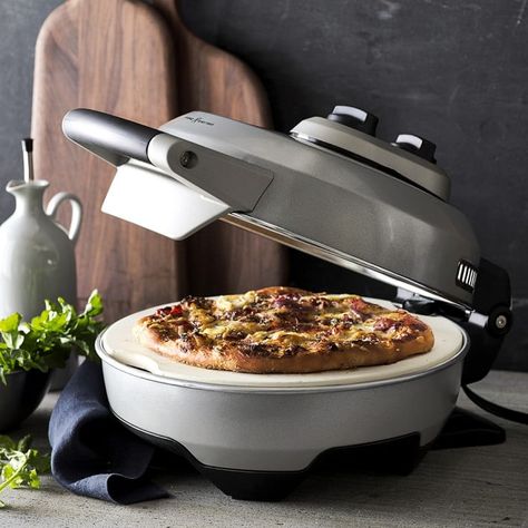 For the Pizza Cook: Breville Crispy Crust Pizza Maker Chili Pizza, Crispy Pizza Crust, Lemon Butter Chicken, Pizza Express, Pizza Maker, Turkey Burger Recipes, Baking Stone, Gadgets Kitchen Cooking, Kitchen Things