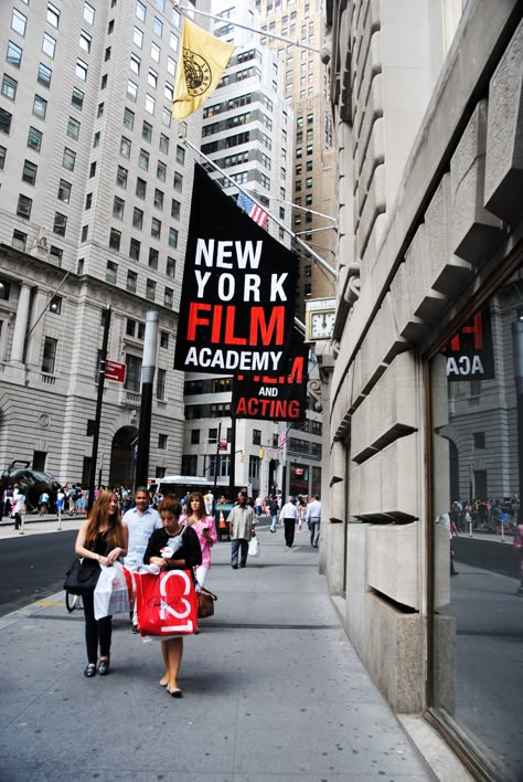 Student In New York, New York Student Aesthetic, Nyu Tisch Film, New York On Film, Actress Career, Life In Usa, New York Film Academy, New York Film, Film Life