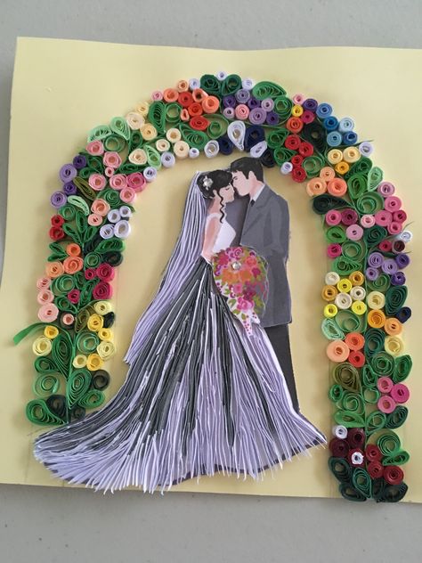 Wedding picture 1 Quiling Paper Art Ideas, Wedding Quilling Ideas, Wedding Quilling, Paper Art Ideas, Quilling Wedding, Quiling Paper Art, Quilling Videos, Thoughtful Wedding Gifts, Bridal Gift Wrapping Ideas