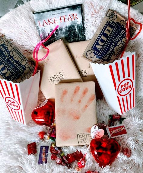 15 Scary-Great Gift Ideas for Horror Nerds - Spooky at Heart Horror Movie Valentines, Gift Giving Love Language, Horror Gift Ideas, Birthday Self Care, Movie Basket Gift, Valentines Date Night, Book Date, Scary Gift, Horror Movie Night