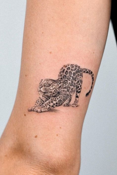 Cheetah Tattoos, Cheetah Tattoo, Jaguar Tattoo, Leopard Tattoos, London Tattoo, Inked Tattoo, Tiger Tattoo, Dope Tattoos, Lion Tattoo