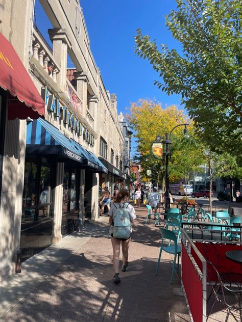 #madison #wisconsin #statestreet #downtown #midwest Madison Wisconsin Aesthetic, Uw Madison Aesthetic, Romanticizing University, Midwest Summer, Wisconsin Madison, College Vision Board, University Of Richmond, College Of Charleston, Decisions Decisions