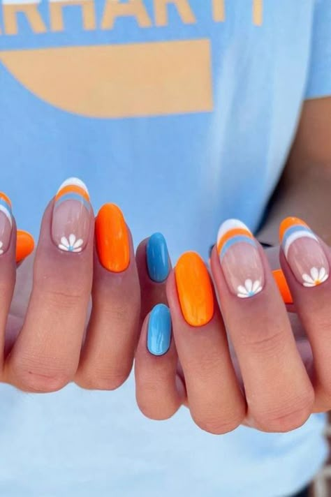 Nail Art Fleur, Short Summer Nails, Beach Nail Designs, Orange Nail Designs, Turquoise Nails, Summery Nails, Vacation Nails, Short Acrylic Nails Designs, Beach Nails