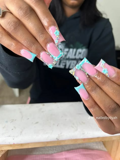 Teal Acrylic Nails, Orange Acrylic Nails, Fancy Sandals, Teal Nails, Purple Acrylic Nails, Acrylic Nail Set, Duck Nails, Hard Nails, Colored Acrylic Nails