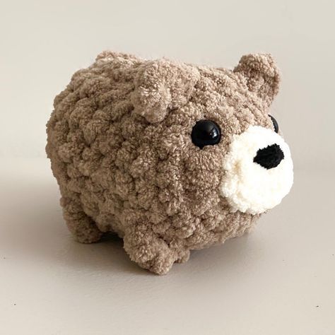 Low-Sew, Super Fast Crochet Bear (20 Minute Amigurumi Project) — The Mary Jay No Sew Animal Crochet Pattern, Chunky Crochet Animals, Crochet Bear Free Pattern, Crochet Bear Pattern Free, Small Crochet Bear, Pug Crochet Pattern, Koala Crochet Pattern, Crochet Bear Pattern, Amigurumi Plushies