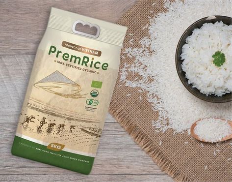 Premrice Organic Rice via Packaging of the World - Creative Package Design Gallery https://ift.tt/2vKHhyy Organic Rice Packaging, Rice Brands, Rice Packaging, Rice Box, Creative Package Design, Packaging Design Trends, Organic Rice, Creative Package, Box Packaging Design