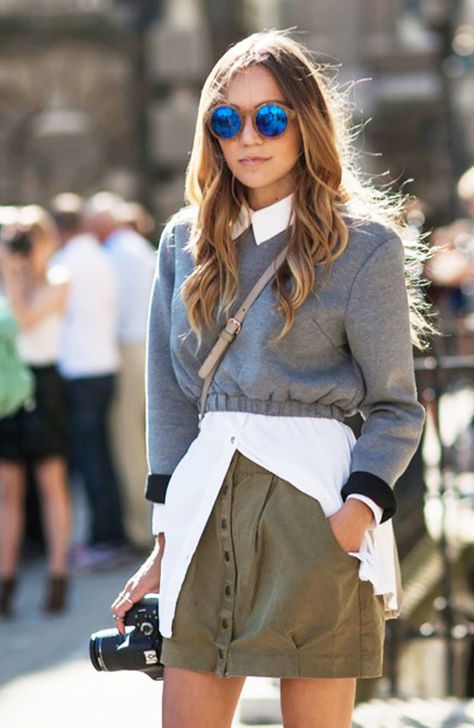 Cropped Sweater Outfit, Quoi Porter, Pullover Outfit, Cropped Pullover, Olivia Palermo, Teen Vogue, Crop Top Sweater, Green Skirt, Street Style Looks