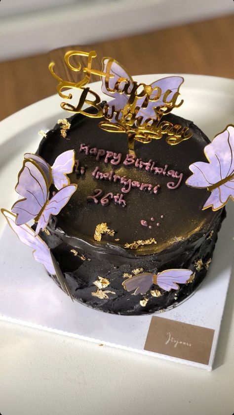 Cake Ultah Coklat, Debut Cake 18th Elegant, Debut Cake 18th, Birthday Cake Aesthetic Black, Mama Cake, Debut Cake, Twin Birthday Cakes, Business Nails, Butterfly Cake