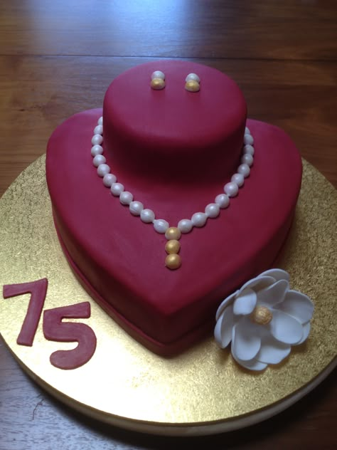 - 75th Birthday cake for my beautiful mum who always looked so elegant with her earrings & pearls. Birthday Cake For 75 Woman, Fondant Cake For Moms Birthday, Cake Ideas For 75th Birthday, 75th Birthday Ideas For Mom Cake, 75 Th Birthday Cake, 75th Birthday Cake For Women, Cake Ideas For Moms Birthday, Mom Cake Birthday, Cakes For Moms Birthday