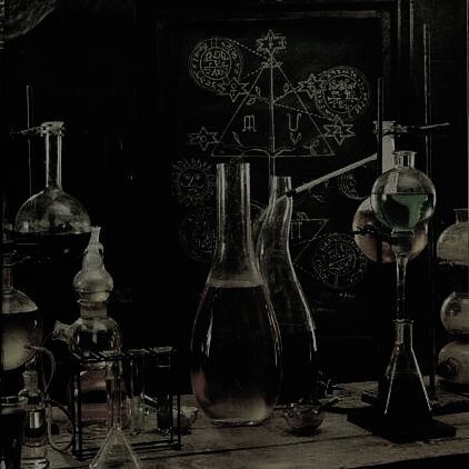 Alchemy Aesthetic, Dark Alchemy, Gothic Academia, Strange Beasts, Steampunk Aesthetic, Witch Academia, Albus Dumbledore, Character Aesthetic, Absinthe Fountain