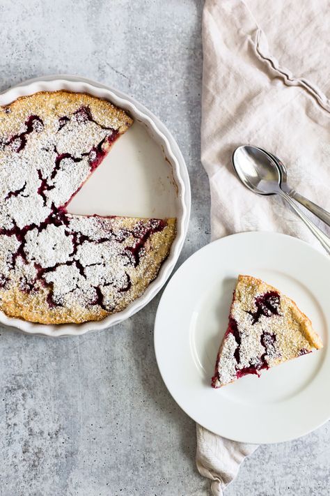 This raspberry clafoutis is an easy French dessert recipe that looks fancy. It's a delicious, custardy treat that pairs raspberry with a touch of almond flavor. Raspberry Clafoutis Recipe, Raspberry Clafoutis, Raspberry Almond Ricotta Cake, Raspberry Almond Tarts, Raspberry Almond Clafoutis, Raspberry Frangipane Tart, Raspberry Almond Tart, French Desserts Easy, Clafoutis Recipe