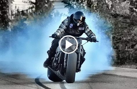 Hayabusa Streetfighter, Custom Sport Bikes Motorcycles, Custom Bike Helmets, Custom Motorcycle Shop, Custom Motorcycle Builders, Hayabusa Motorcycle, Custom Wheels Cars, Street Fighter Motorcycle, Custom Moped