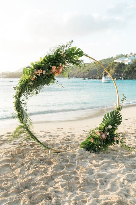 Beach wedding decor ideas, round arch, circle arch, st thomas, virgin islands, elopement photographer. St Thomas Beaches, Beach Wedding Arch, Wedding Doors, Beachy Wedding, Round Backdrop, Wedding Arbour, Wedding Venues Beach, Wedding Beach Ceremony, Beach Ceremony