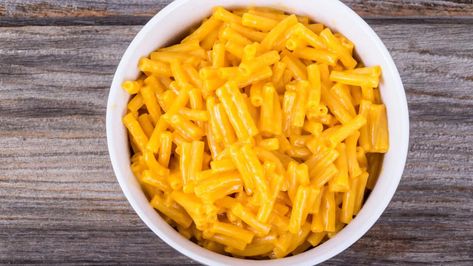 Kraft Mac N Cheese, Kraft Dinner, Cheddar Mac And Cheese, Boxed Mac And Cheese, Cheese Powder, Cheese Box, Orange Sauce, How To Make Box, Mac N Cheese