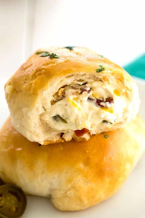 Mexican Barbacoa Recipe, Sausage Cream Cheese Crescent Rolls, Sausage Cream Cheese, Barbacoa Recipe, Cream Cheese Appetizer, Cream Cheese Bread, Cream Cheese Crescent Rolls, Cheese Crescent Rolls, Jalapeno Cheese