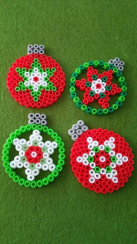 Perler Bead Patterns Christmas Ornaments, Hama Christmas Ornaments, Ornament Perler Beads, Peeler Bead Christmas Ornaments, Pearler Bead Christmas Ornaments, Peeler Bead Ornaments, Fuse Bead Ornaments, Hama Beads Christmas Ornaments, Peeler Bead Christmas