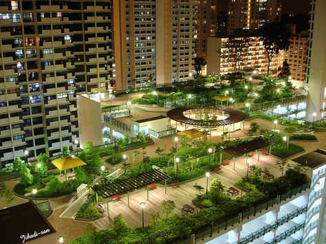 Fabulous #RoofGarden in Singapore via @Lauren Davison Davison Divine Cities Collective Masdar City, Architecture Sustainable, Roof Garden Design, Foster Partners, Roof Architecture, Garden Architecture, Green Architecture, Sky Garden, Green City