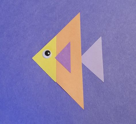 Triangle Fish - great way to reinforce triangle shape Shape Triangle Preschool, Triangle Art For Preschoolers, Triangle Games For Preschool, Triangle Fish Craft Preschool, Triangle Shape Activity For Preschool, Triangle Crafts For Preschoolers, Triangle Kindergarten Activities, Triangle Shape Crafts For Preschool, Shape Fish Craft