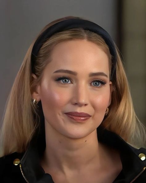 Jennifer Lawrence Eyes, Jennifer Lawrence Blonde, Jennifer Aniston Makeup, Jennifer Lawrence Makeup, Celebrity Wedding Makeup, Jennifer Laurence, Jennifer Lawrence Hair, Makeup Eye Looks, Bridal Makeup Looks