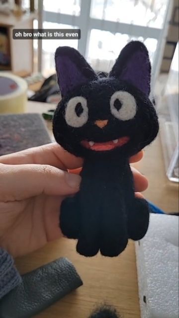 Anime Needle Felting, Ghibli Needle Felting, Ghost Needle Felt, Adventure Time Needle Felt, Needle Felted Cryptid, Kiki's Delivery Service, Studio Ghibli Art, Needle Felting Projects, Contemporary Crafts