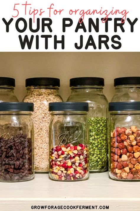 Having an organized pantry is the stuff that dreams are made of! Use Ball® Jars of different sizes with airtight Ball® Leak-Proof Storage Lids to make it simple and easily attainable. These tips for organizing your pantry will help you on your way! #howto #protips #mason #jars #organization #pantry Pantry Organization Mason Jars, Ball Jar Pantry Organization, Mason Jar Organization Kitchen, Madon Jar Storage, Pantry Mason Jars, Pantry Mason Jar Storage, Mason Jar Pantry Organization, Mason Jar Kitchen Storage, Mason Jar Pantry Storage