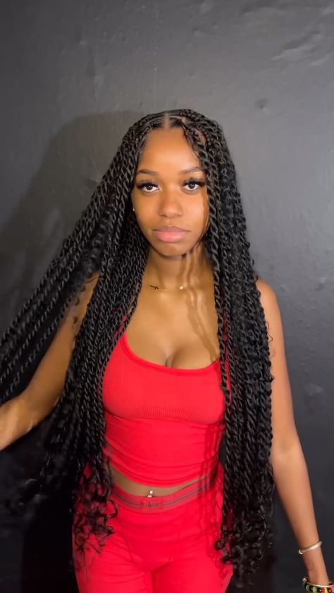 New Braids Style 2024, Summer Birthday Hairstyles Black Women, Island Twist No Boho, Island Twist With Curls At The End, Boho Braids Twist, Black Island Twist, Twisting Braids With Curls, Braid And Twist Combo, Summer 2024 Braids