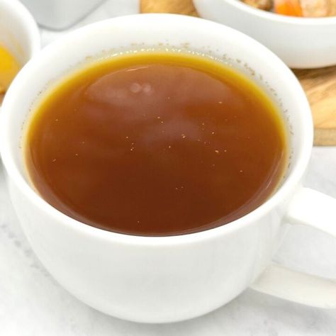 Turmeric Ginger and Cinnamon Tea Recipe - Daily Tea Time Turmeric And Ginger Recipes, Ginger And Cinnamon Tea, Cinnamon Tea Recipe, Ginger Drink Recipe, Ginger Cinnamon Tea, Soothe A Sore Throat, Cinnamon Drink, Turmeric Ginger Tea, Fresh Turmeric Root