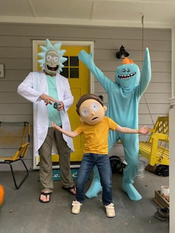 Rick Cosplay, Rick And Morty Costume, Morty Costume, Morty Drawing, Rick And Morty Drawing, Dr Seuss Birthday Party, Matching Halloween Costumes, Dr Seuss Birthday, Rick Y Morty