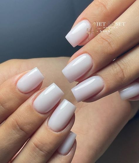 50 Cute Short Nail Designs to Inspire You Square Milky Nails, Cute Short Nail Designs, White Short Nails, Sophisticated Manicure, Glitter Manicure, Cute Short Nails, Milky Nails, White Glitter Nails, Broken Nails